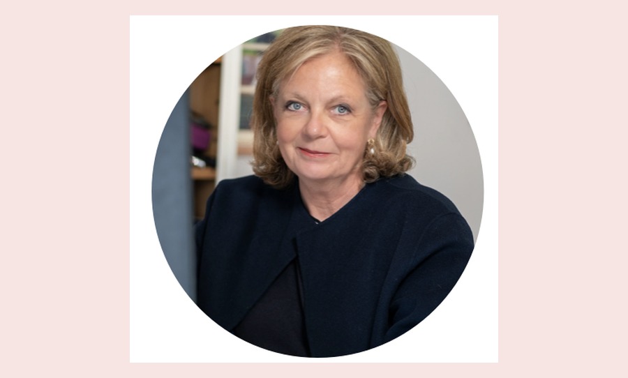 Anna Gage, Edelweiss HR
